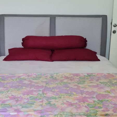 Apartemen Springlake Summarecon Bekasi-By Bu Johan Екстериор снимка