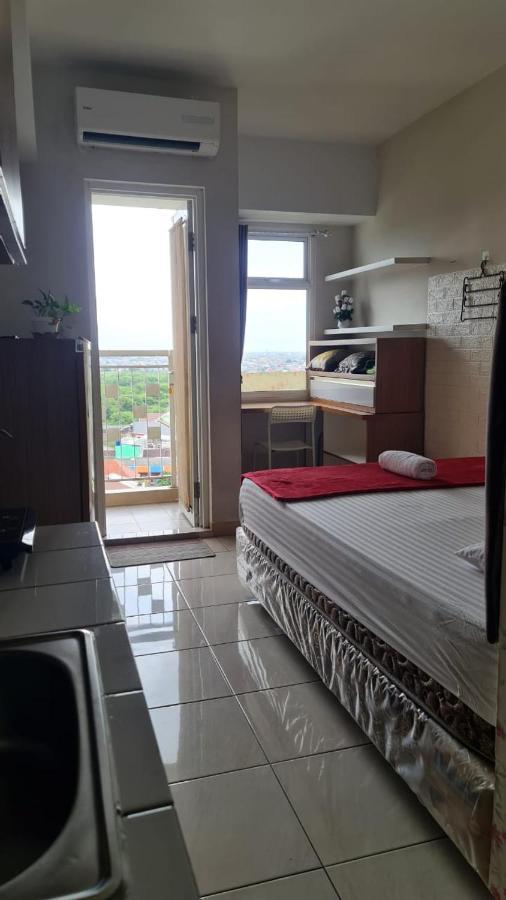 Apartemen Springlake Summarecon Bekasi-By Bu Johan Екстериор снимка