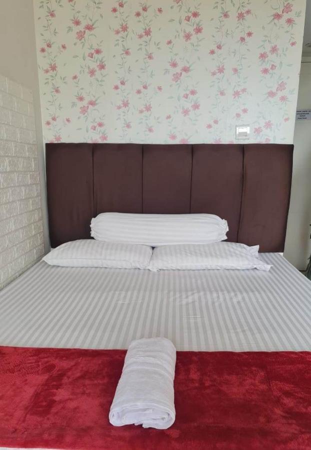 Apartemen Springlake Summarecon Bekasi-By Bu Johan Екстериор снимка