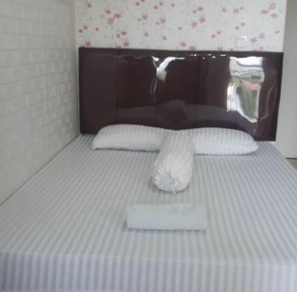 Apartemen Springlake Summarecon Bekasi-By Bu Johan Екстериор снимка