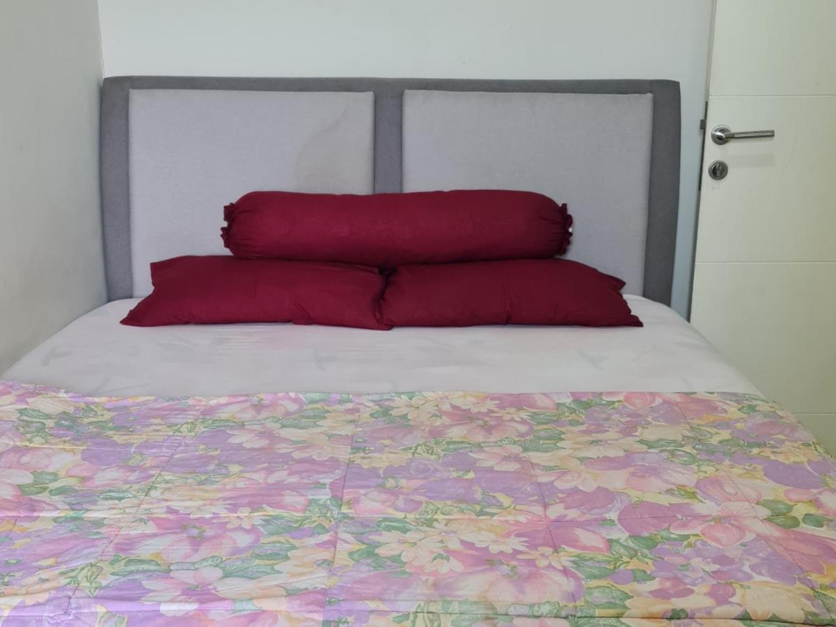 Apartemen Springlake Summarecon Bekasi-By Bu Johan Екстериор снимка