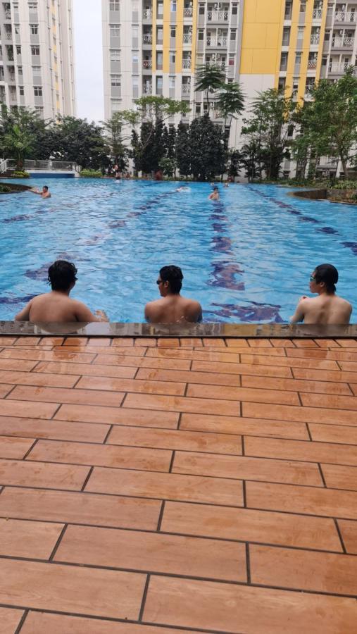 Apartemen Springlake Summarecon Bekasi-By Bu Johan Екстериор снимка