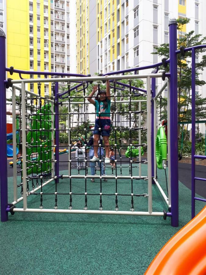 Apartemen Springlake Summarecon Bekasi-By Bu Johan Екстериор снимка