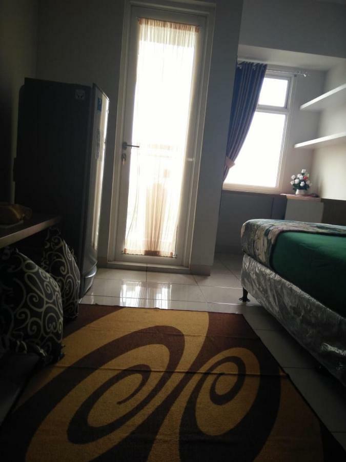 Apartemen Springlake Summarecon Bekasi-By Bu Johan Екстериор снимка